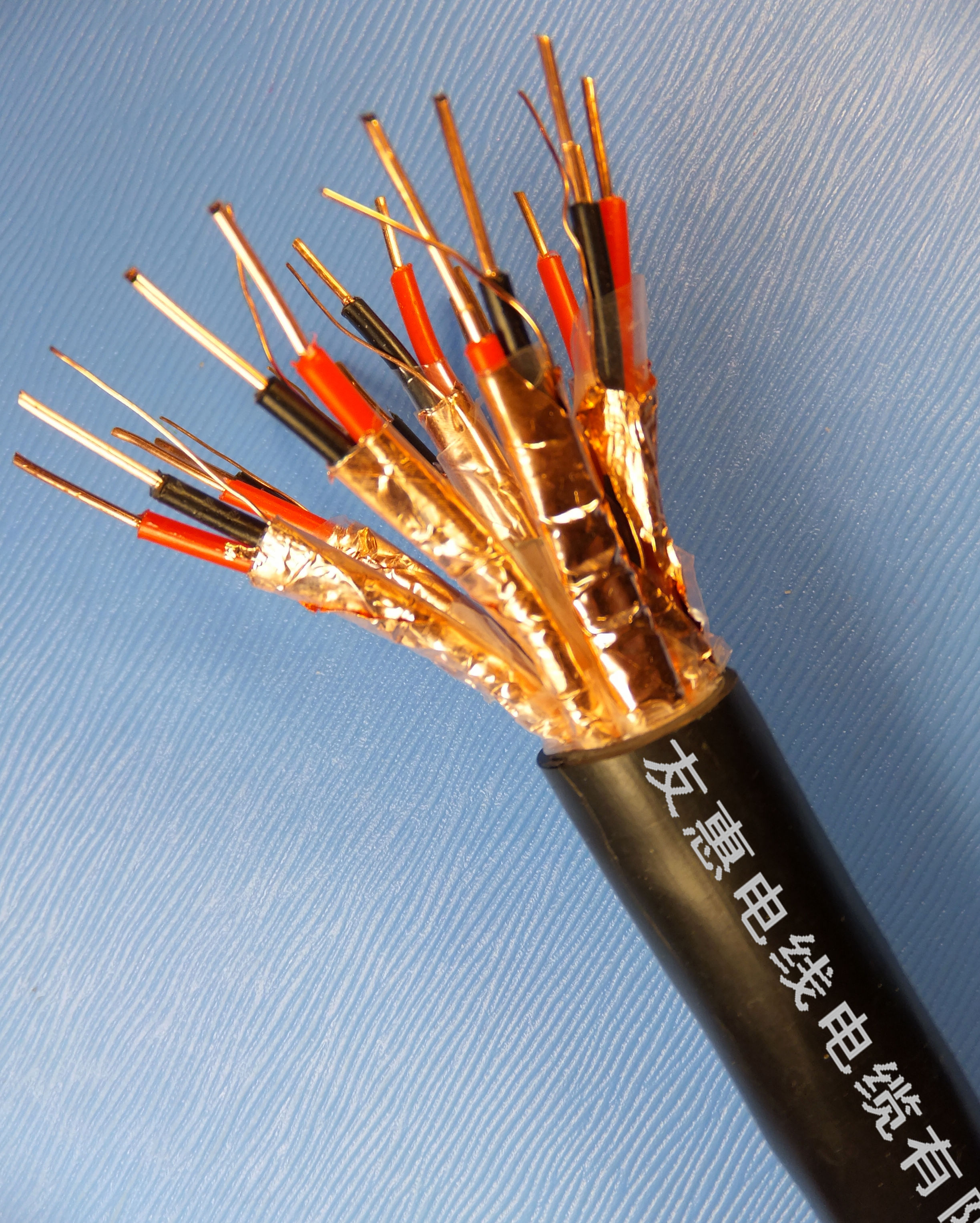 djyp2vdjyvpdjypvp计算机电缆